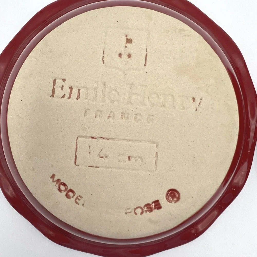 Emile Henry France Red Ceramic Mini Pie Dishes 14cm Scalloped Ruffle Set of 2